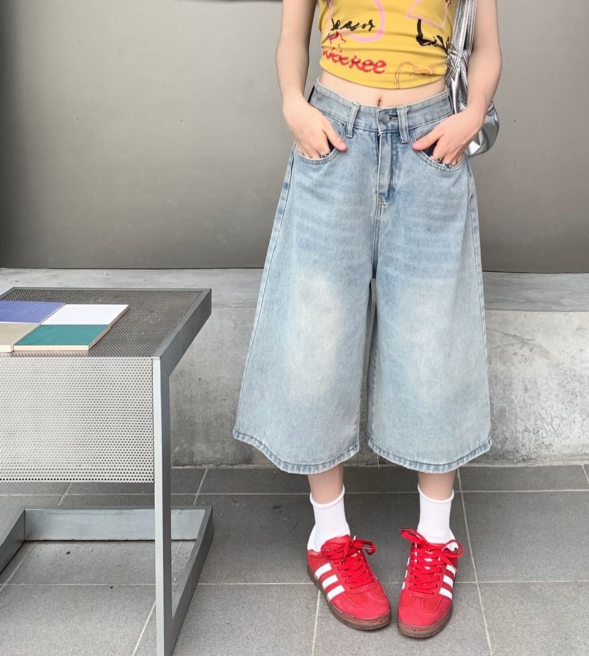 Mid Rise Washed Jorts