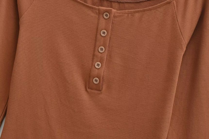 Henley Crop Tee with Boat Neck and Long Sleeves