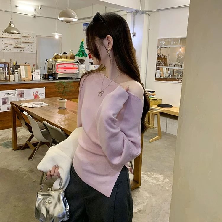 Off-Shoulder Slit Knit Top