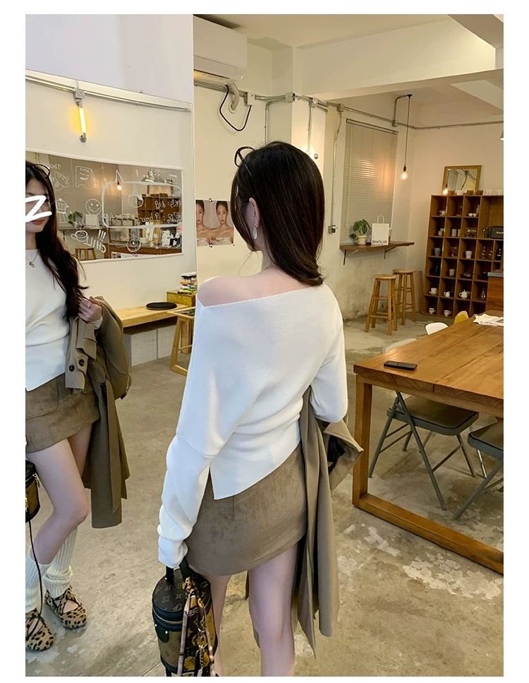 Off-Shoulder Slit Knit Top