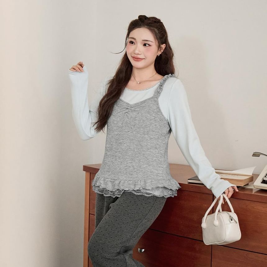 Lace Trim Scoop Neck Tee & Frill Camisole