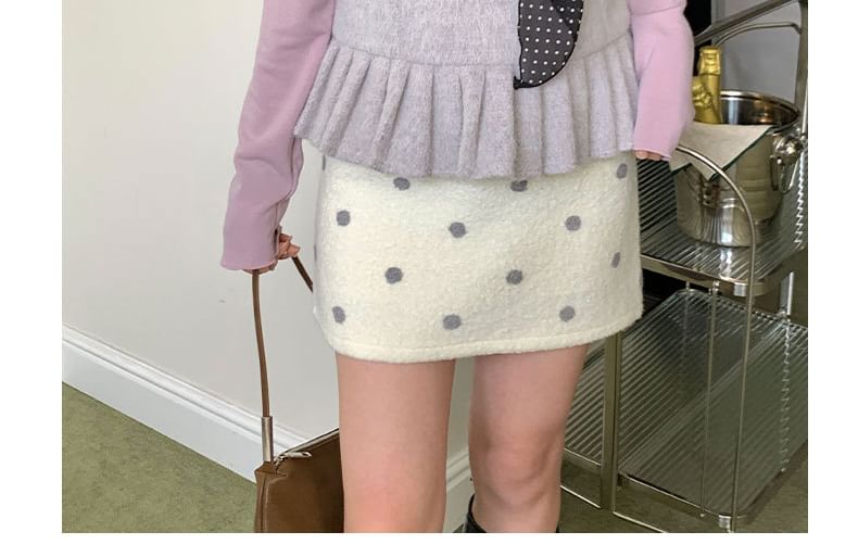 Dotted Mini Pencil Skirt for Mid Rise
