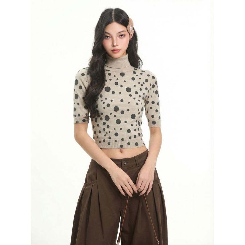 Turtleneck Polka Dot Cropped Tee