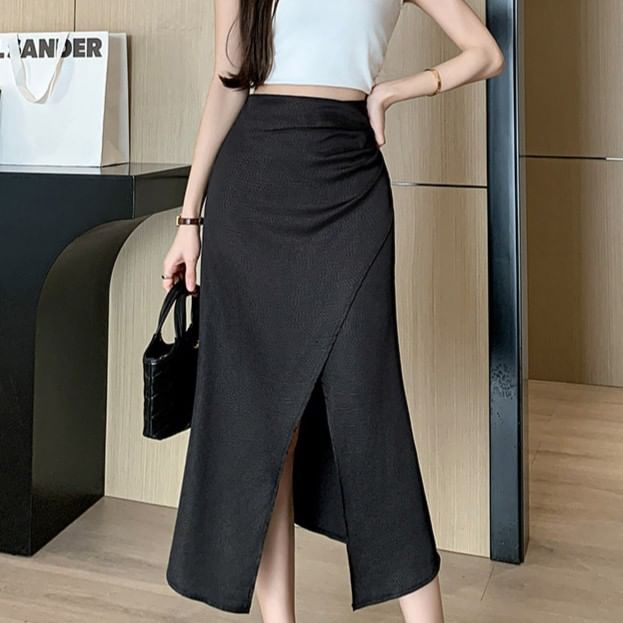 Ruched Mermaid Skirt with Slit