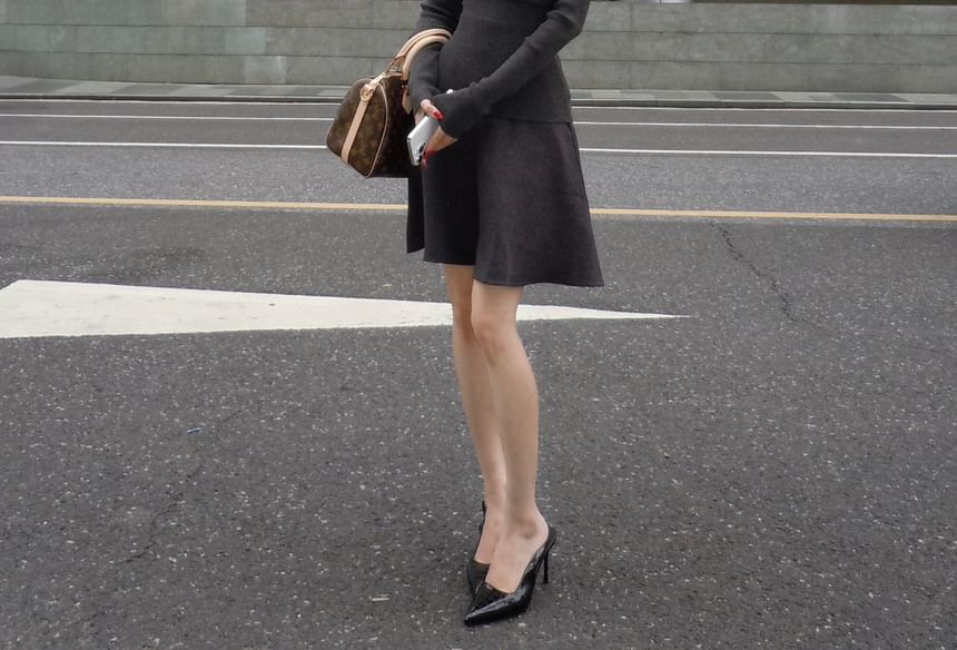 Capelet & Knit Top & Mini A-Line Skirt Set