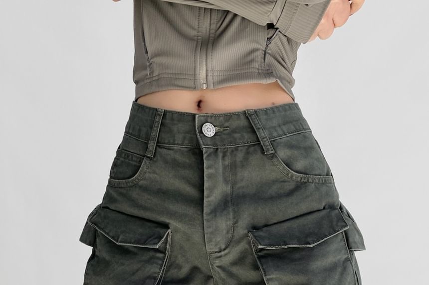 Mid Rise Washed Denim Cargo Shorts