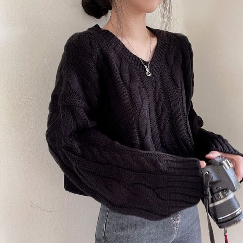 V-Neck Cable-Knit Cropped Jumper Sweater