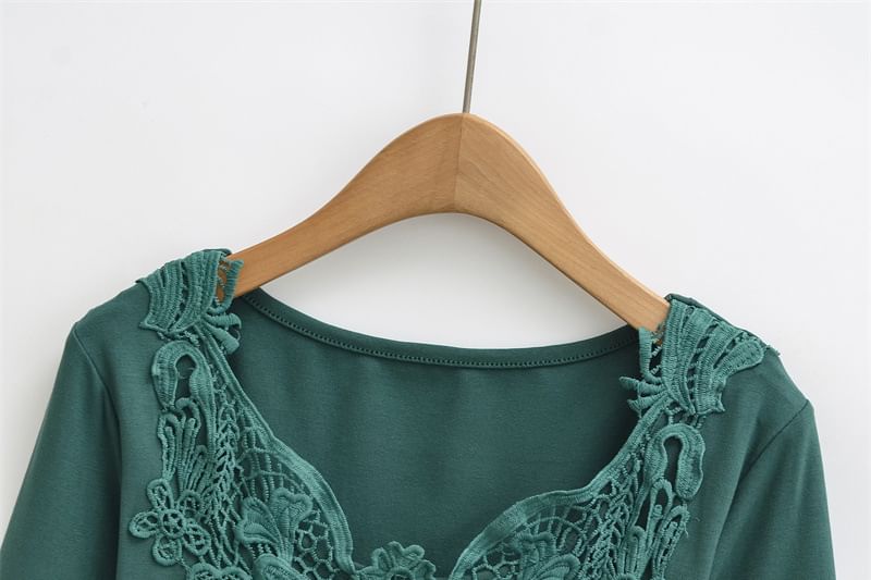Lace Panel Peplum V-Neck Tee
