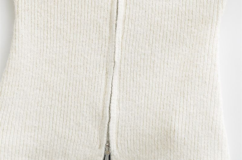Cropped Knit Tube Top with Side Slit and Zip