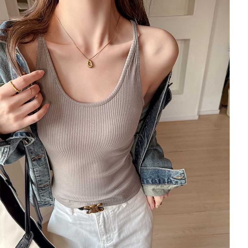 Basic Ribbed Scoop Neck Fitted Sleeveless Top