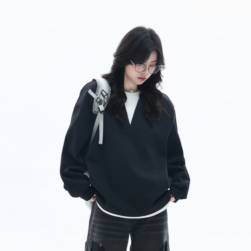 Relaxed Crewneck Sweatshirt with Faux Layered Hem