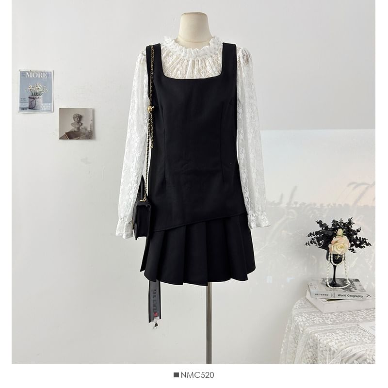 Long Sleeve Mock Two Piece Lace Panel Slim-Fit Top with High Waist Mini Pleated Skirt
