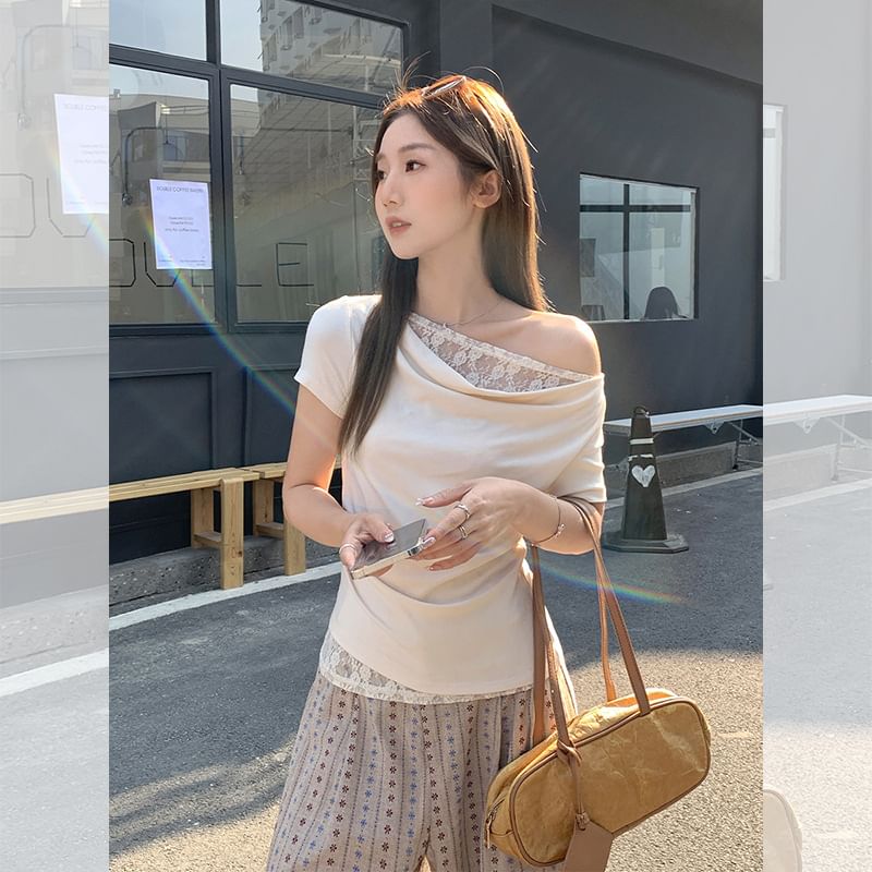 Short Sleeve Cowl Neck Lace Panel Slim-Fit Top