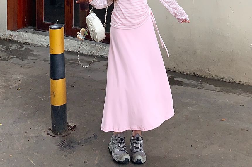 Long-Sleeve Off Shoulder Striped T-Shirt / Spaghetti Strap Maxi A-Line Dress