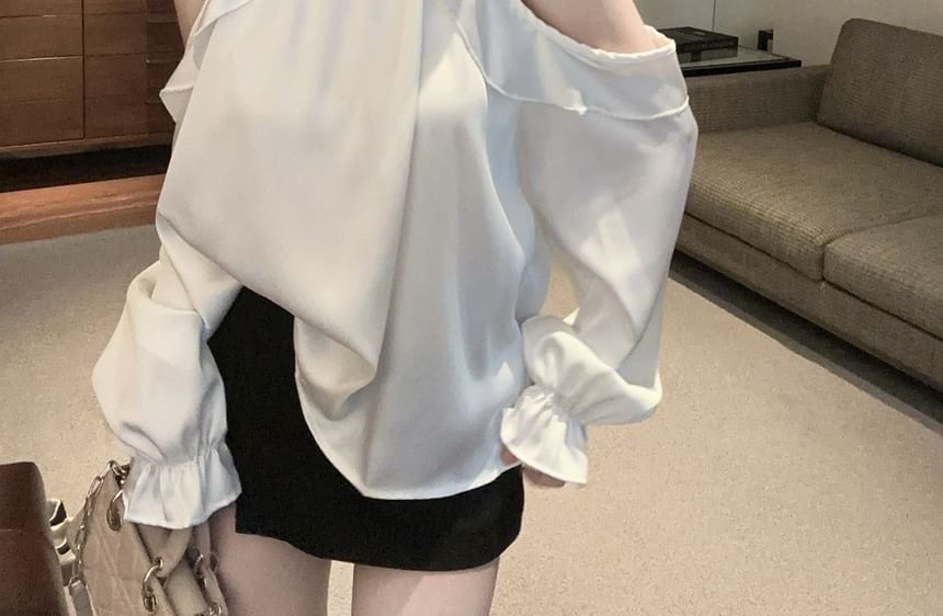 Rhinestone Cold Shoulder Crewneck Long Sleeve Blouse