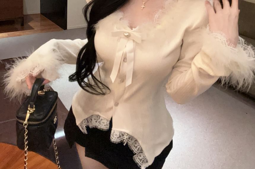 Furry Trim Crop V-Neck Long Sleeve Top