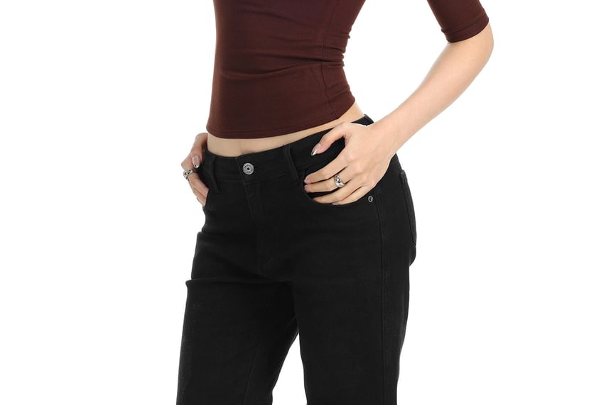 Square Neck Slim-Fit Cropped Tee with Three-Quarter Sleeves