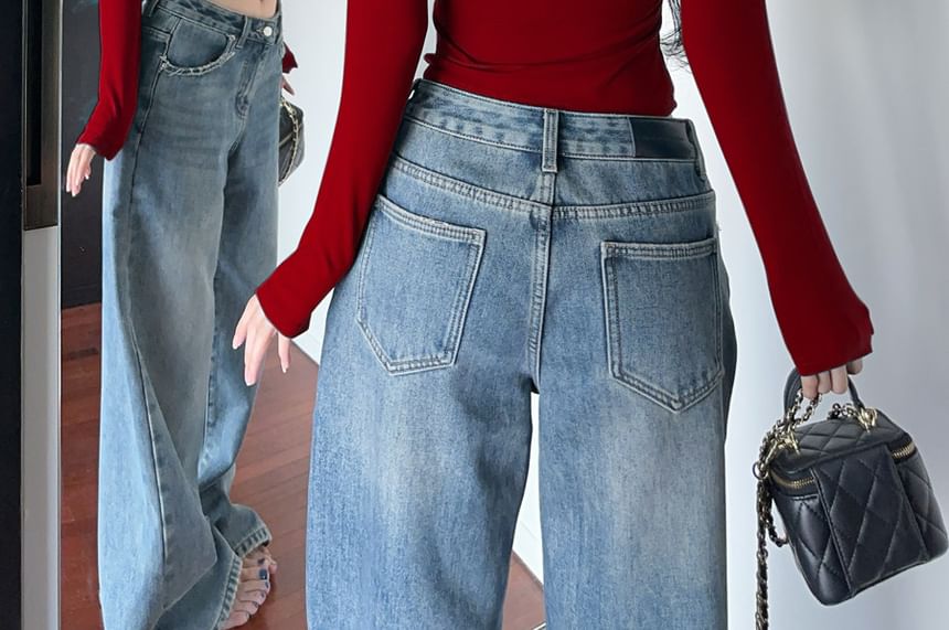 Long Sleeve V-Neck Lace-Up Crop T-Shirt