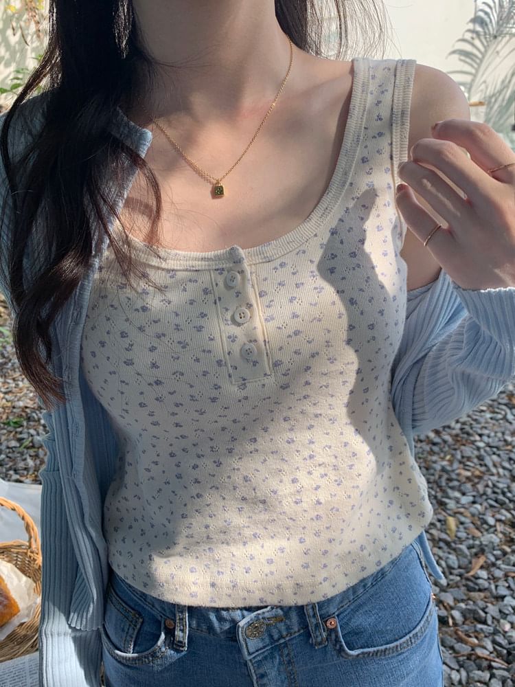 Buttoned Scoop Neck Tank Top