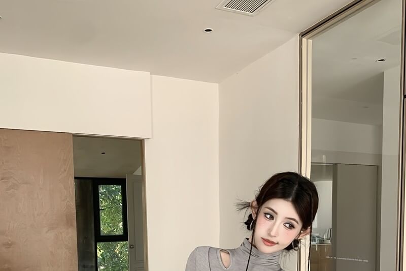 Mock Neck Cutout Ruched Long-Sleeve Top
