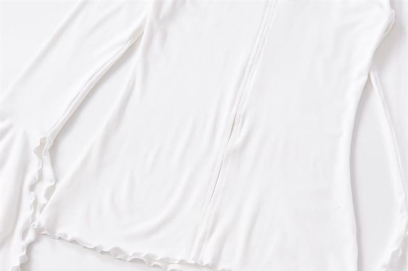 Scoop Neck Lettuce Edge Slit Long-Sleeve Tee