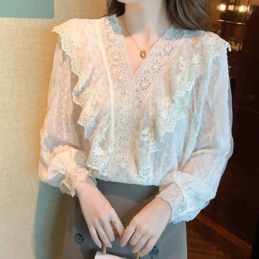 Puff-Sleeve V-Neck Lace Ruffled Blouse