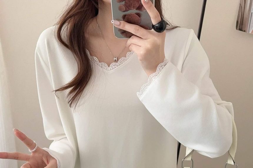 Lace-Trimmed V-Neck Tee with Long Sleeves
