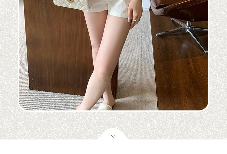 Off-Shoulder Sheer Slim Tee with Three-Quarter Sleeves