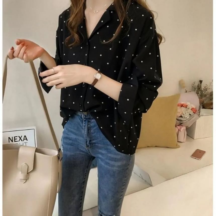 Collared Dotted Long-Sleeve Blouse