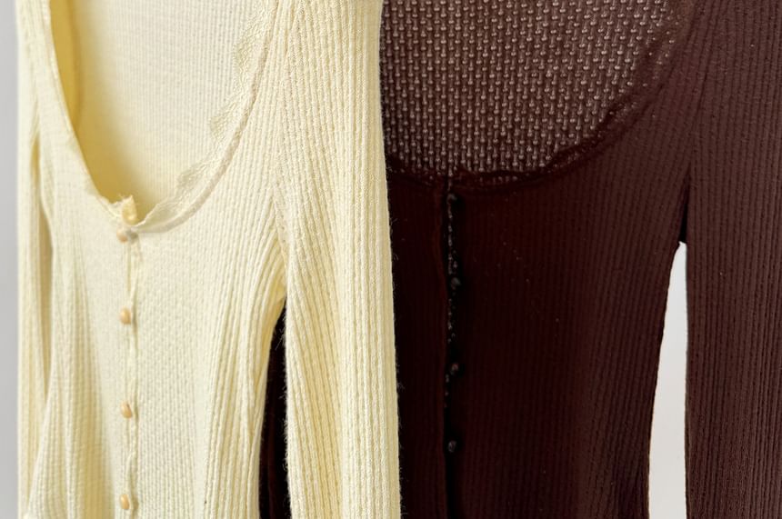 Scoop Neck Cropped Knit Top with Long Sleeves