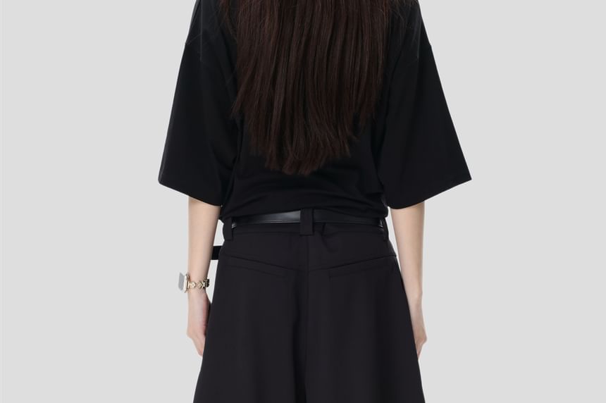 Mid-Waist Wide-Leg Jorts
