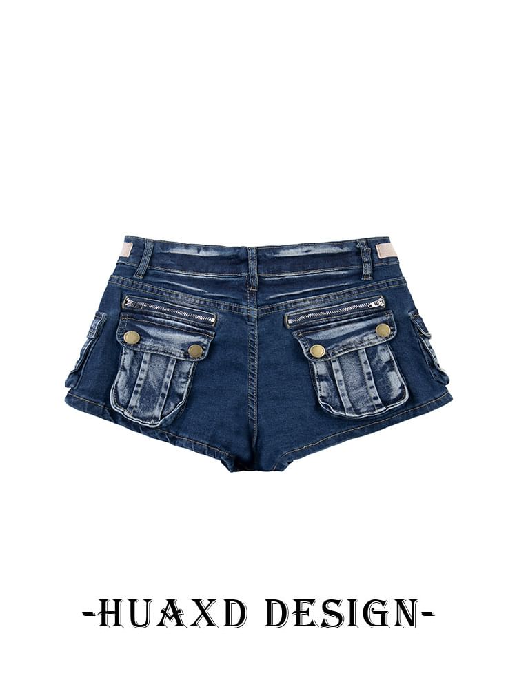 Mid Rise Washed Buckled Denim Cargo Hot Pants