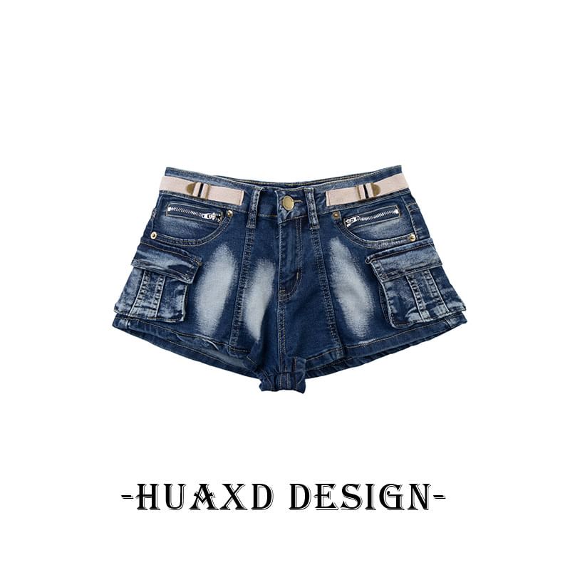 Mid Rise Washed Buckled Denim Cargo Hot Pants