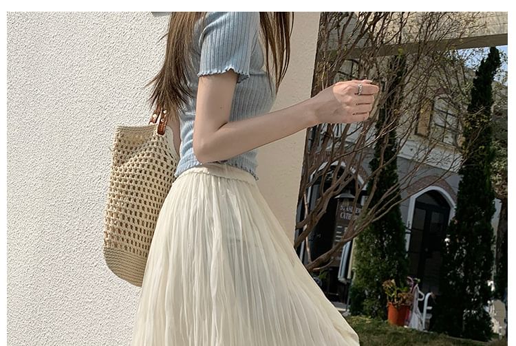 Black Pleated Maxi Skirt with Elastic Waist