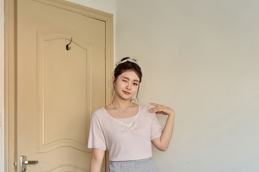 Plus Size Elastic Waist Lace Trim Mini A-Line Skirt