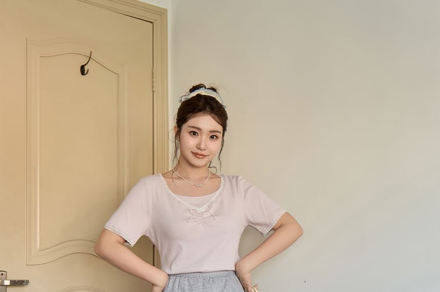 Plus Size Elastic Waist Lace Trim Mini A-Line Skirt