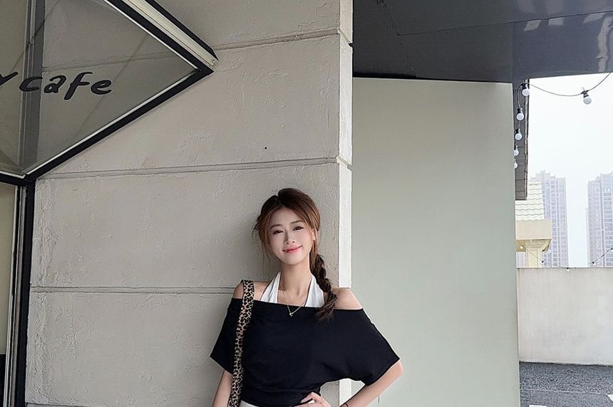 Cold Shoulder Crop Tee with Short Sleeves and Mock Layering