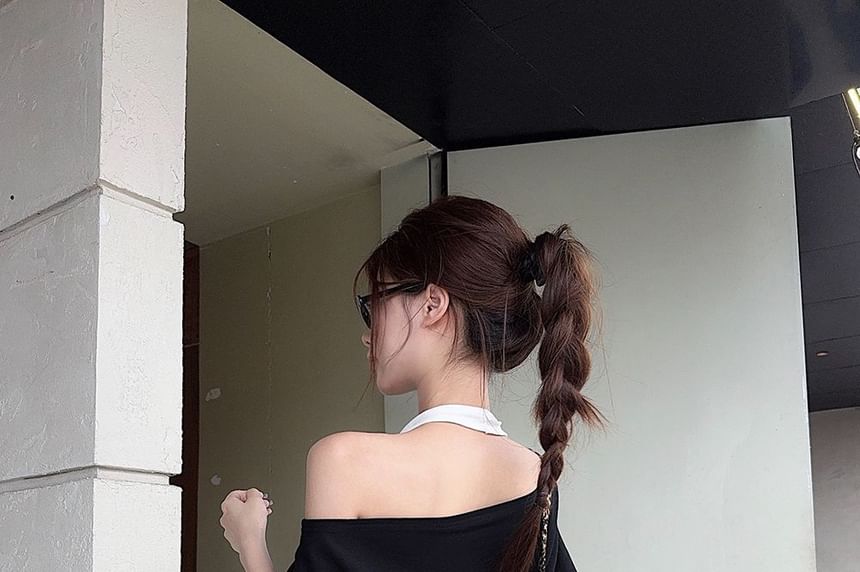 Cold Shoulder Crop Tee with Short Sleeves and Mock Layering
