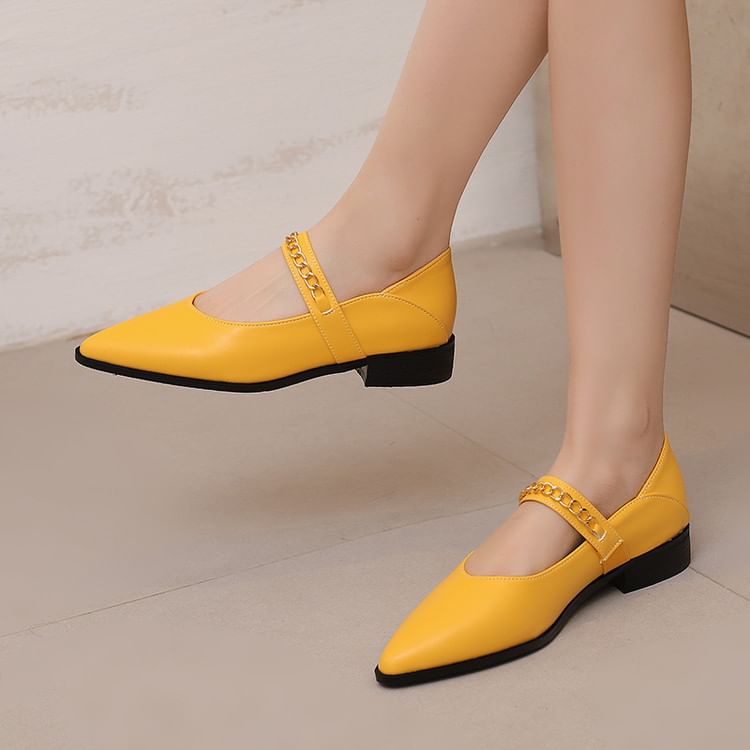 Pointy Chained Loafers
