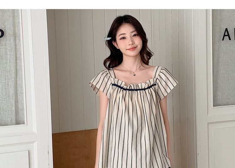 Maternity Ruffle Top with Square Neck and Wide Leg Pants