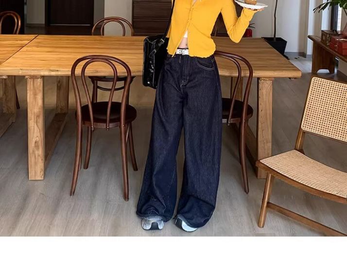 Crew Neck Button-Up Plain Crop Cardigan