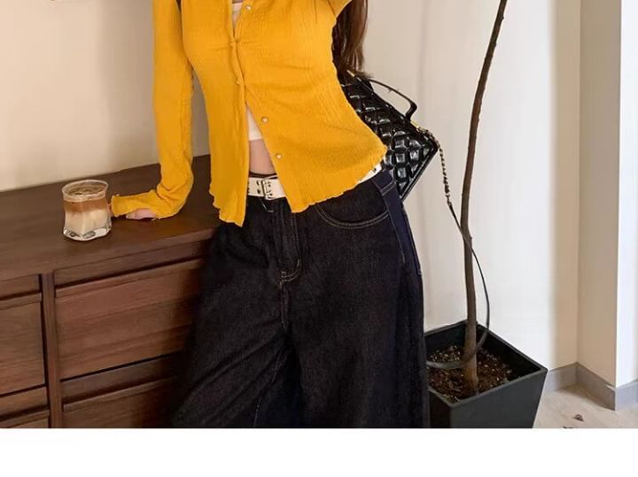 Crew Neck Button-Up Plain Crop Cardigan