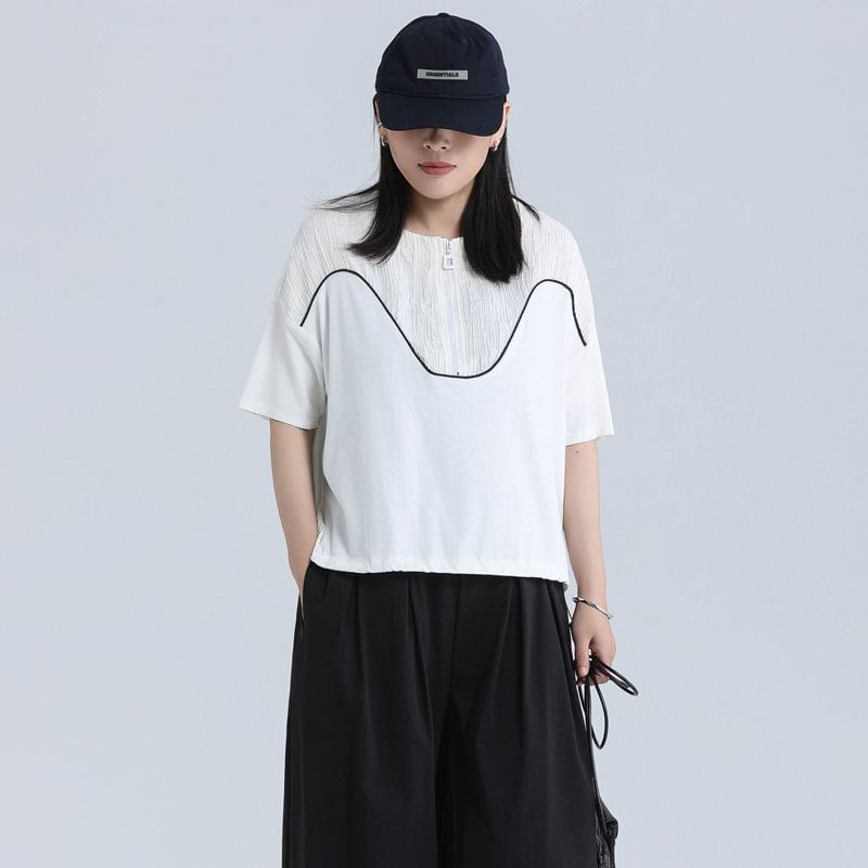 Half-Zip Contrast Panel Tee with Crew Neckline and Short Sleeves