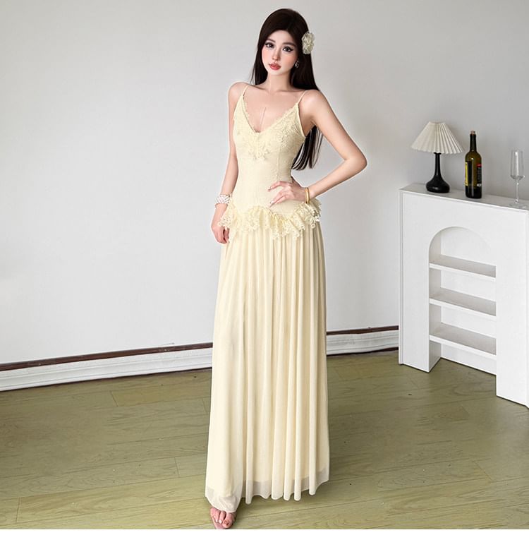Spaghetti Strap V-Neck Plain Ruffle Panel Lace Maxi A-Line Dress