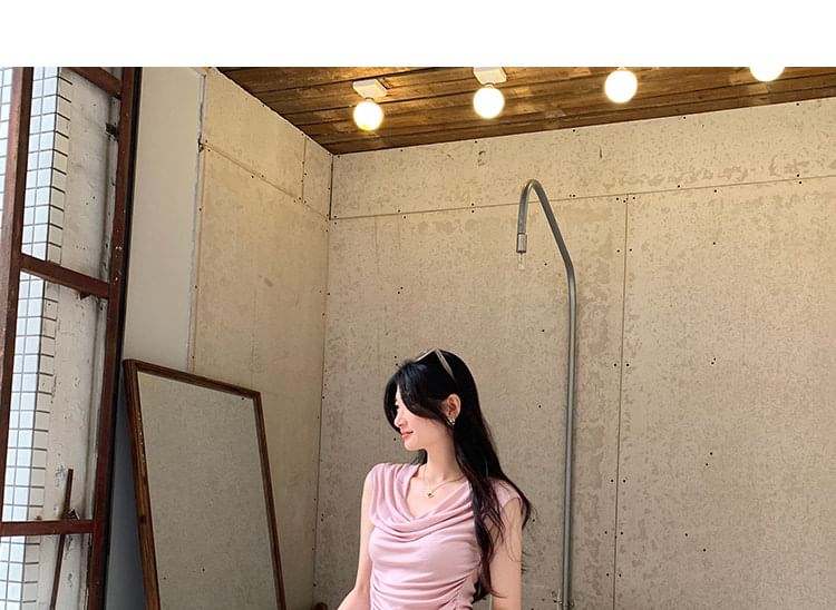 Casual Off-Shoulder Solid Ruched Tee
