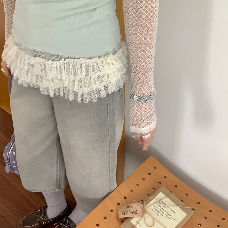 Long-Sleeve Crew Neck Ruffle Hem Lace Top