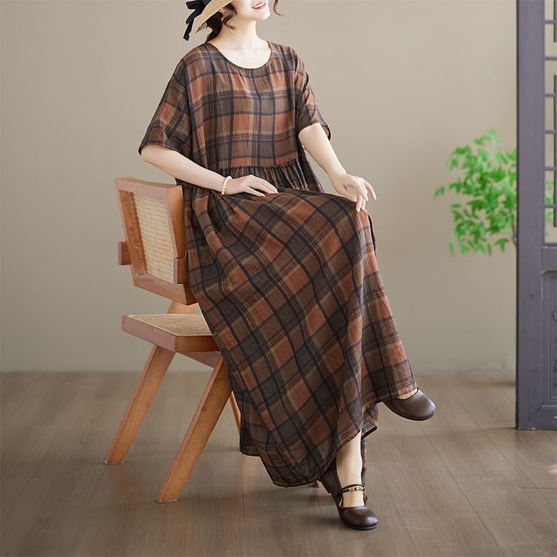 Short-Sleeve Round Neck Plaid Maxi Smock Dress