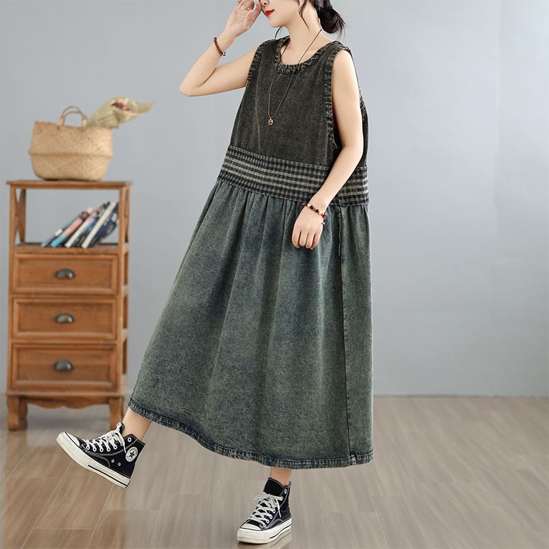 Sleeveless Round Neck Patchwork Washed Denim Maxi Smock Dress
