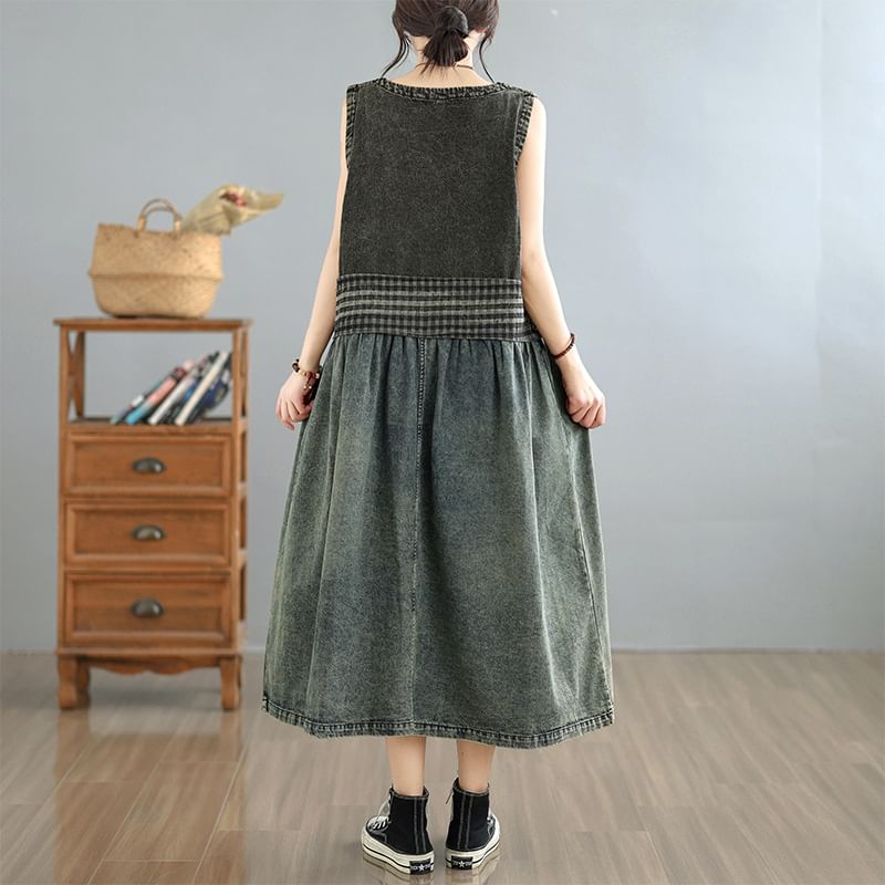 Sleeveless Round Neck Patchwork Washed Denim Maxi Smock Dress