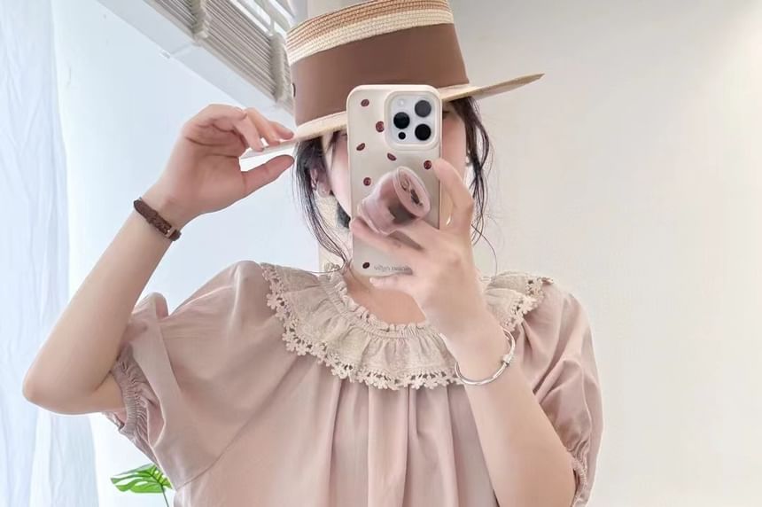 Short-Sleeve Lace Ruffle Plain Blouse